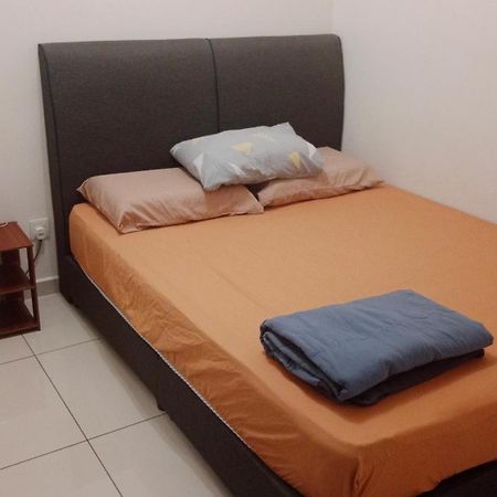 Muslim Homestay At Meru Ipoh Exterior photo