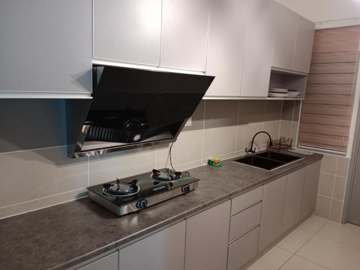 Muslim Homestay At Meru Ipoh Exterior photo